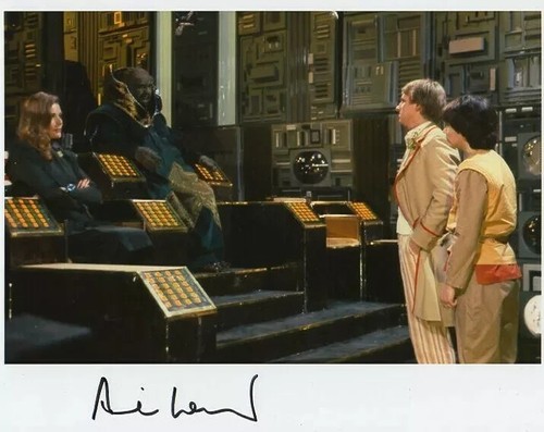 Doctor who autograph - who, autograph: